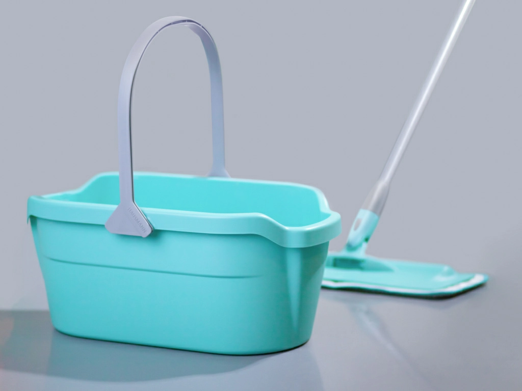 Ведро для полов прямоугольное Hausmann с фиксированной ручкой