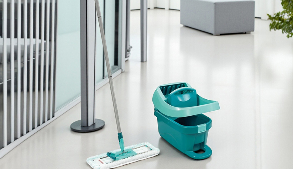 Хорошо зарекомендовал себя для мытья офиса набор для уборки Leifheit Profi XL, арт. 55096