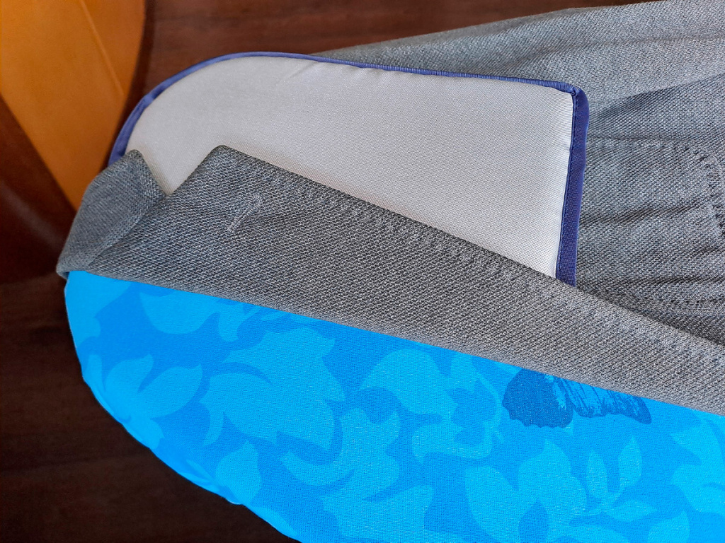 Работа с перчаткой для глаженья Leifheit, арт. 72418