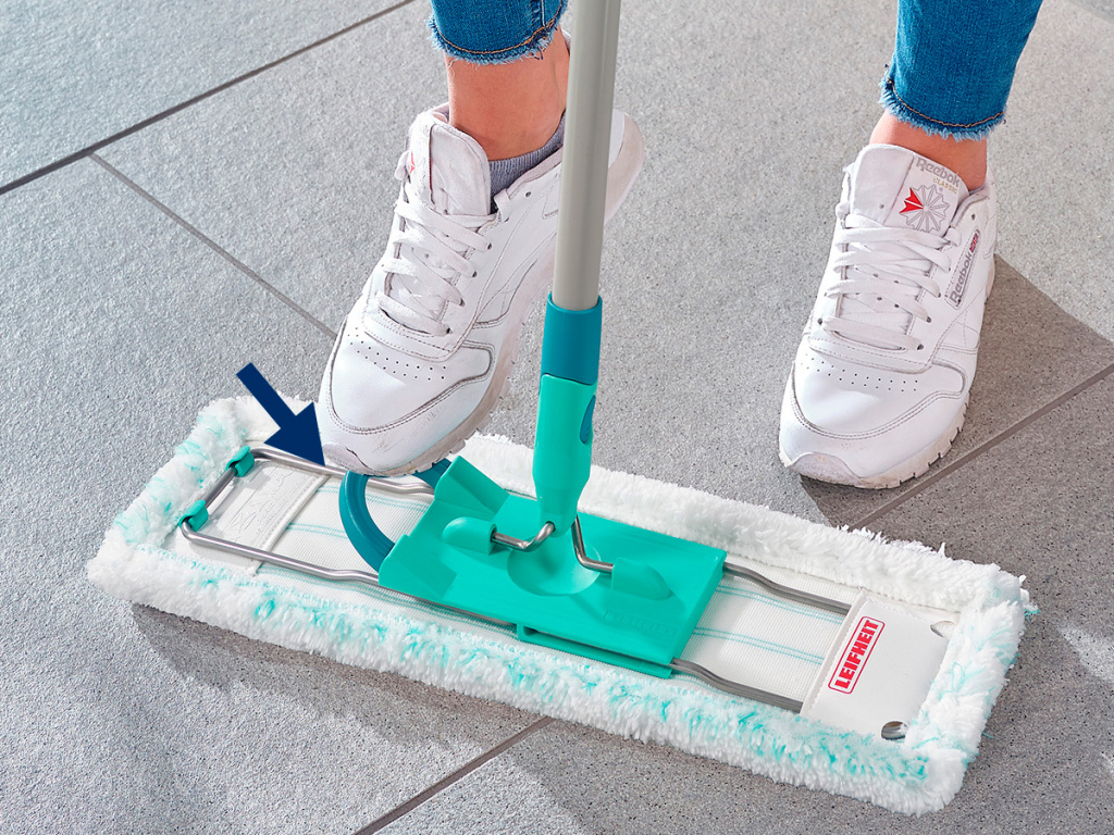 Заедание механизмов отжима или механизма складывания флаундера