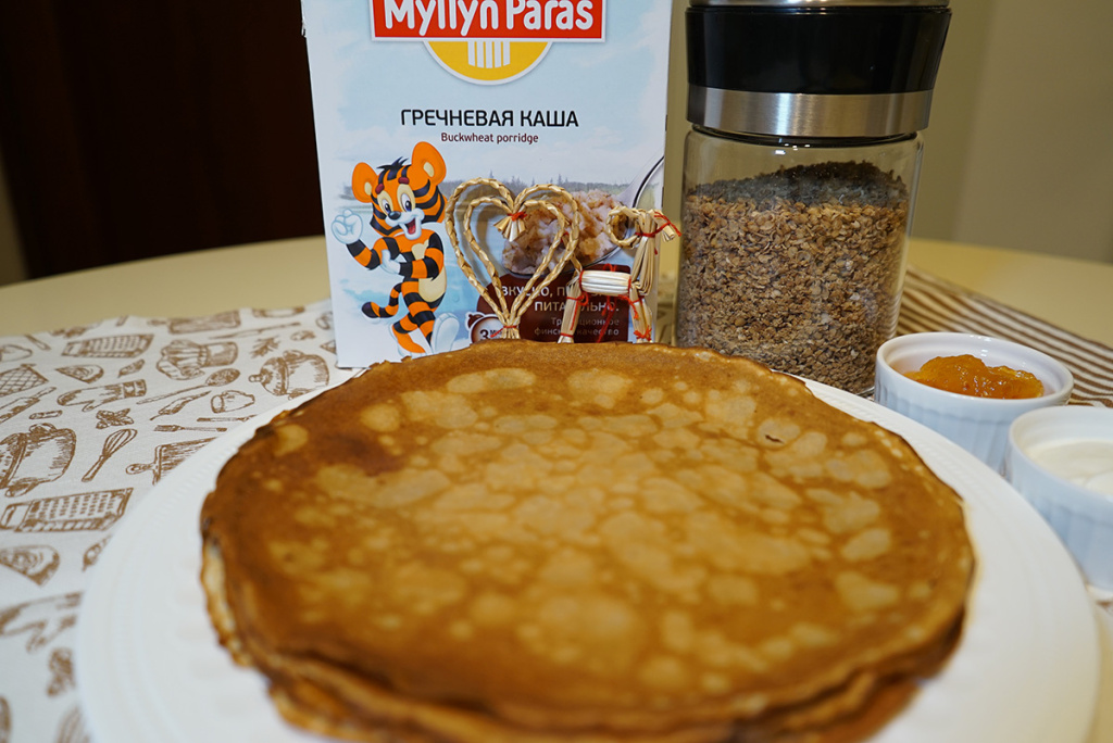 Рецепт блинов с гречневой мукой на молоке. Шаг 4