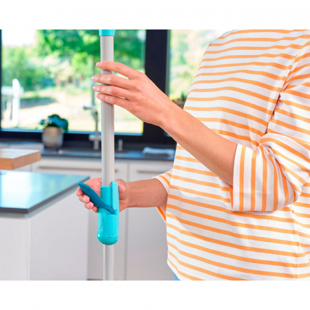 Комплект для влажной уборки Leifheit Clean Twist M Ergo швабра и ведро на колесиках фото 5